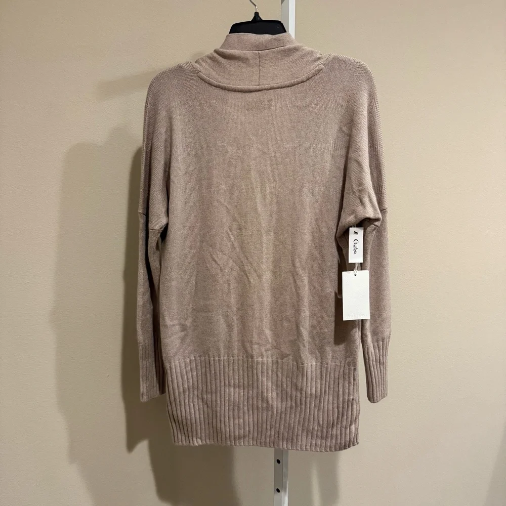 Aritzia Lenox Cardigan - Picture 2 of 7